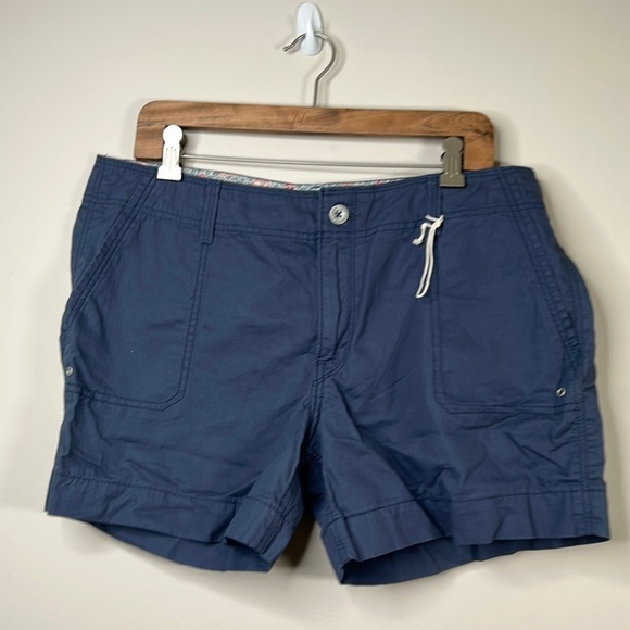 Levi's ND Utility Shorts 100% Cotton NWOT Navy Blue Size 12 - Picture 1 of 9